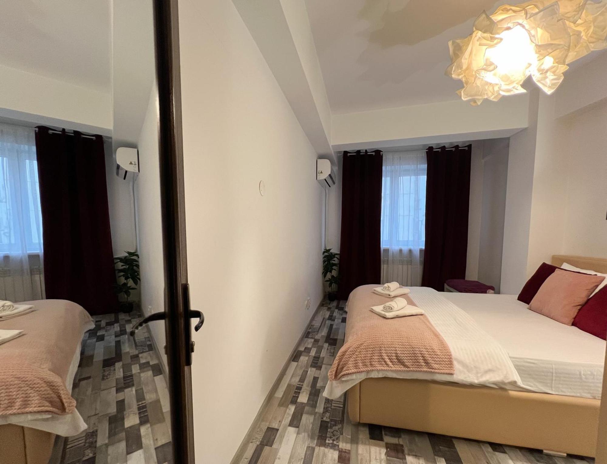 Old City Deluxe Apart - River View ! Bukareszt Zewnętrze zdjęcie